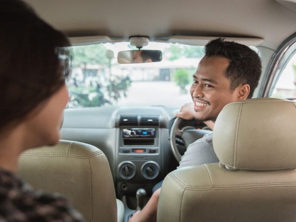 Những thắc mắc phổ biến về dịch vụ lái xe hộ tại Hà Nội