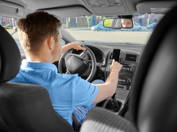 Hướng dẫn chi tiết cách cài đặt và sử dụng app lái xe hộ